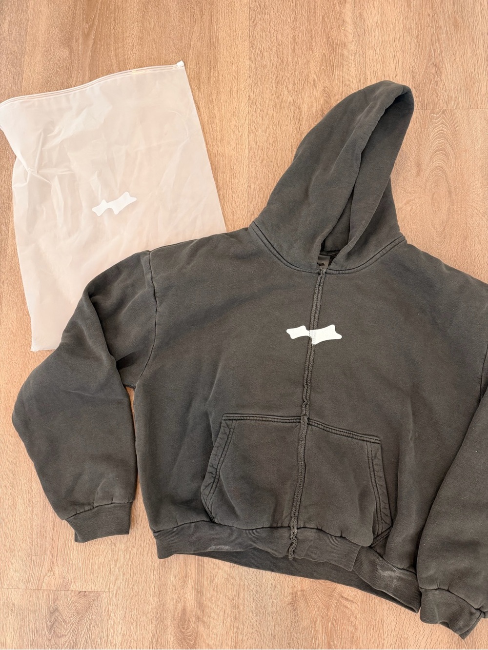 SKYLRK NO ZIP HOODIE - ASH / S